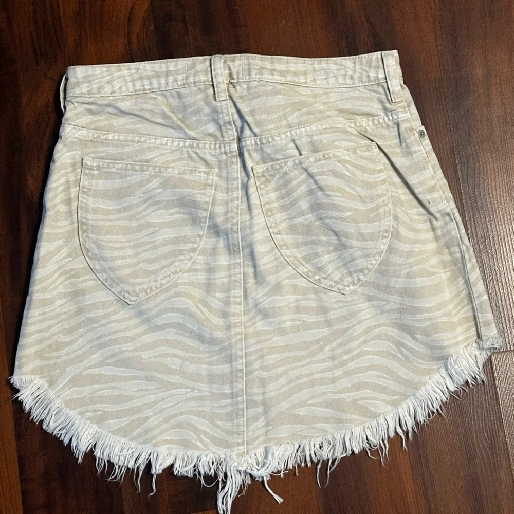 Free People We The Free Bailey Zebra Printed Mini Skirt Size 27
